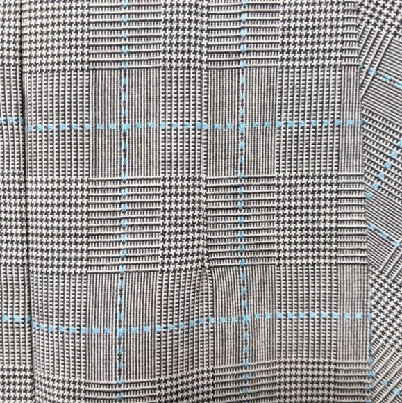 Floreat Gray Houndstooth Grid Strapless Bow Pencil Dress - Picture 5 of 9